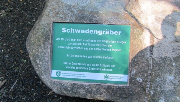 Enthüllung Gedenkstein